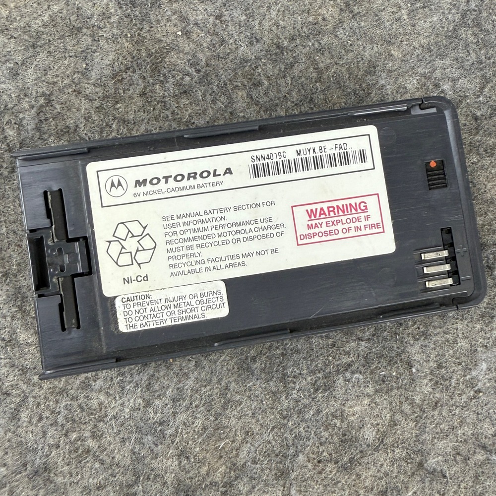Motorola SNN4019C 6V Nickel-Cadmium Ni-Cd Battery Vintage Cell Phone Accessory